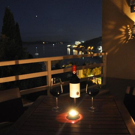 Apartment Zara ดูบรอฟนิก ภายนอก รูปภาพ